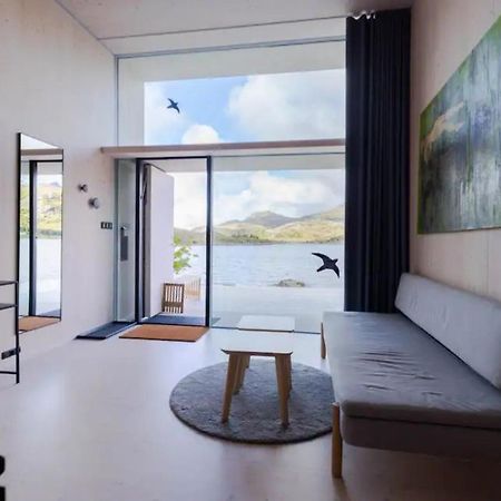 Oceanview Mini-House - Stunning Views Apartment Ramberg Exterior foto