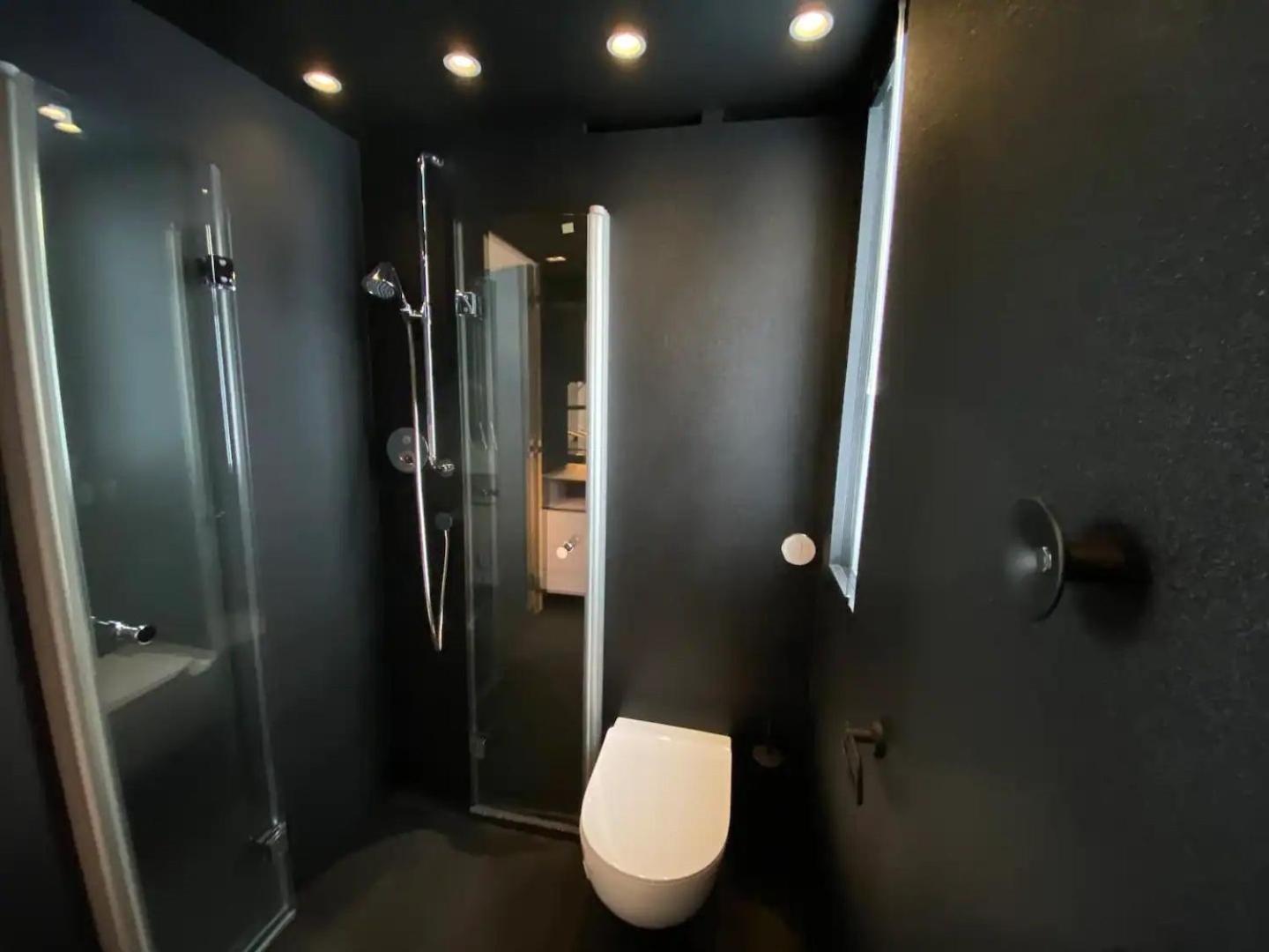 Oceanview Mini-House - Stunning Views Apartment Ramberg Exterior foto