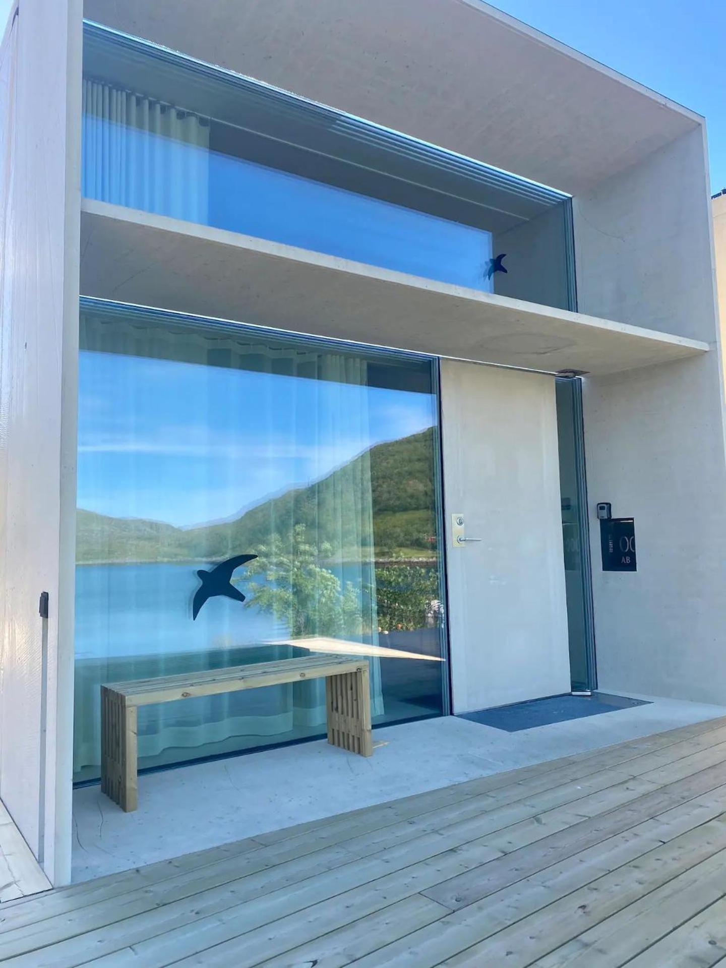 Oceanview Mini-House - Stunning Views Apartment Ramberg Exterior foto