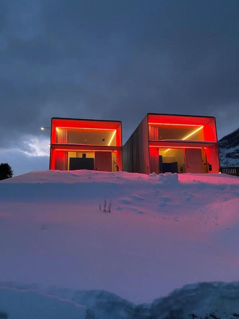 Oceanview Mini-House - Stunning Views Apartment Ramberg Exterior foto