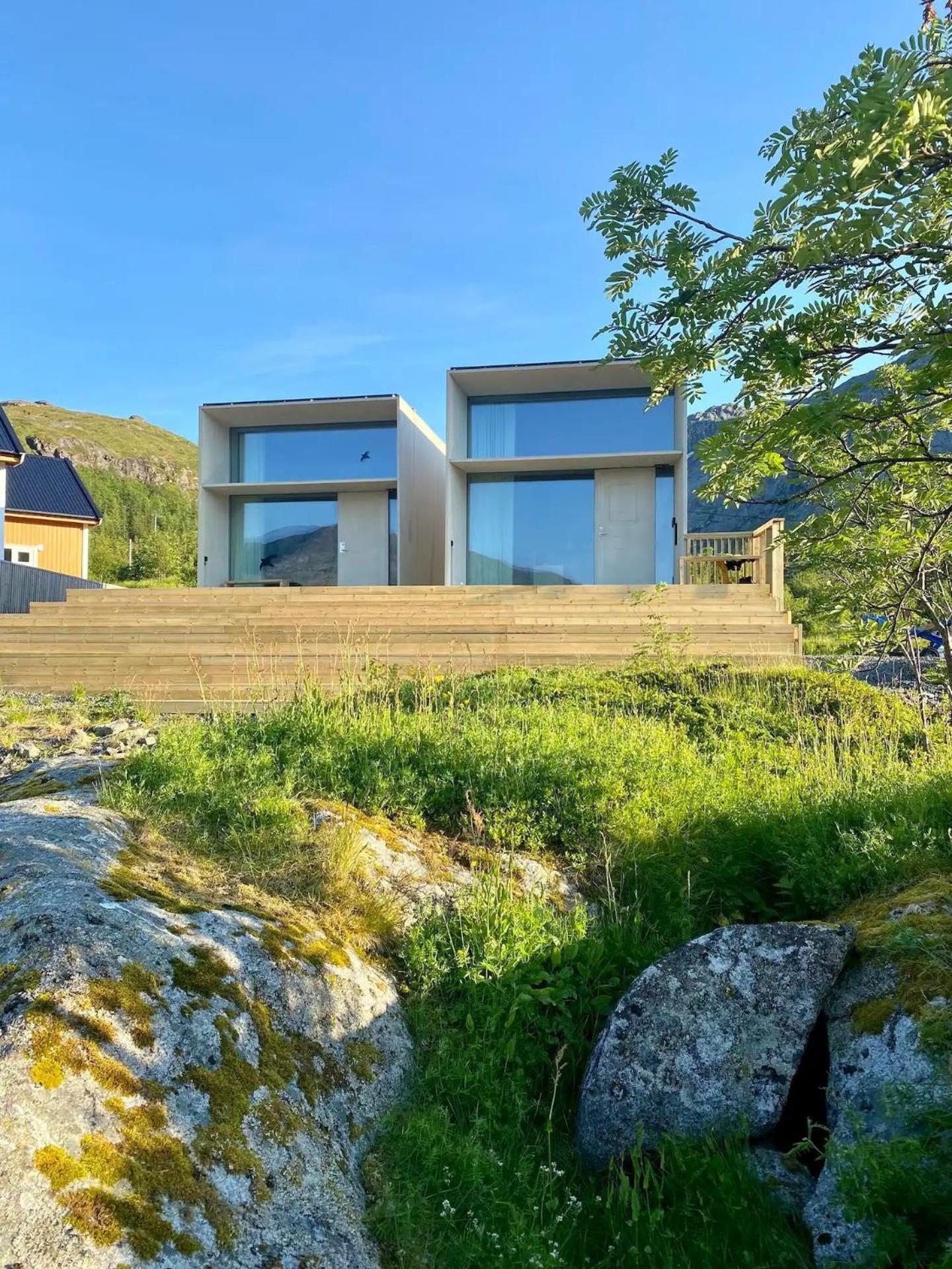 Oceanview Mini-House - Stunning Views Apartment Ramberg Exterior foto