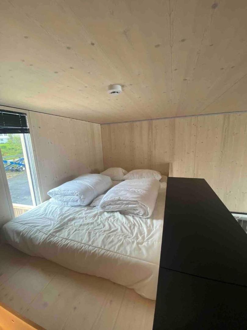 Oceanview Mini-House - Stunning Views Apartment Ramberg Exterior foto